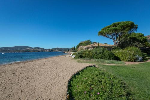 Saint-Raphael House | Résidence Agathos (un jardin sur la plage)