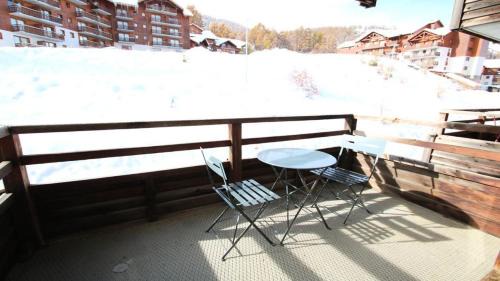 Puy-Saint-Vincent Apartment | Résidence Dame Blanche - DBA217 - APPT 1 CHAMBRE + CABINE - BALCON - 6 PERSONNES - Secteur 1800 MAE-2044