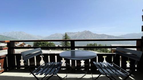 Puy-Saint-Vincent Apartment | Résidence Dame Blanche - DBA214 - APPT 1 CHAMBRE + CABINE - BALCON - 6 PERSONNES - Secteur 1800 MAE-8074