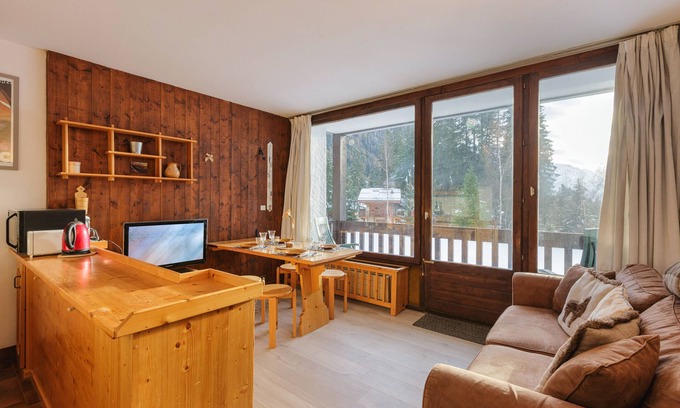 Chamonix-Mont-Blanc Apartment | Résidence Devouassoux F ski in/ski out, Argentière (Chamonix), France