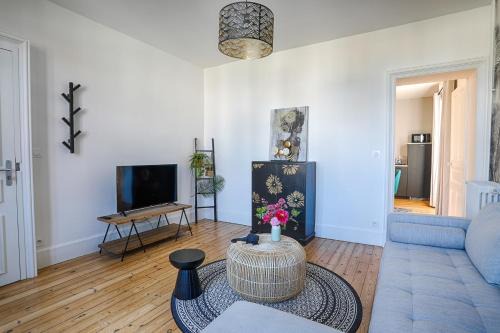 Auray Apartment | Résidence l'Aristide : Appartement Naomi