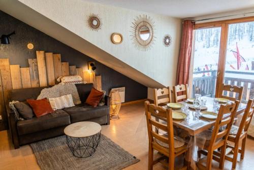 Les Orres Apartment | Résidence Le Parc Des Airelles - Chaleureux T2 avec superbe vue sur les pistes MAE-3621