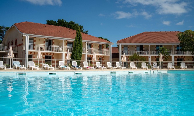 Le Verdon-sur-Mer Apartment | Résidence Les Alcyons