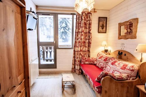 Valfrejus Apartment | Résidence Les Melezets 2 - LES MELEZETS - ME2102 MAE-3210