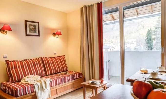 Ax-les-Thermes Apartment | Résidence Pierre & Vacances Les Trois Domaines*** - Apartment for 6 people - 1 bedroom + 1 sleeping area