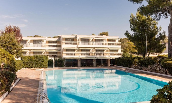 Saint-Raphael Apartment | Résidence Pierre & Vacances La Corniche d'or