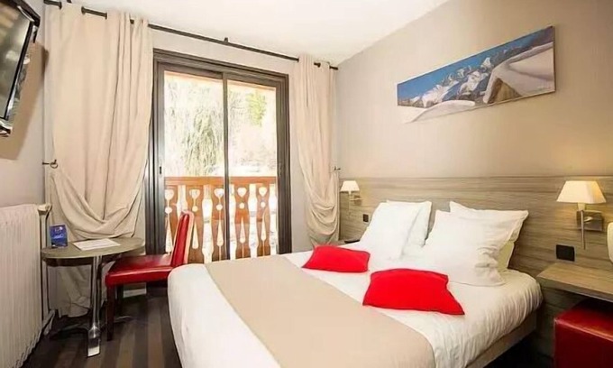 Bergers Apartment | Résidence Pierre & Vacances Les Bergers **** - Apartment 6 people - 1 bedroom + 1 sleeping area - Renovated