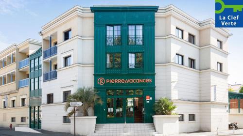 La Rochelle City Centre Apartment | Résidence Pierre & Vacances Centre