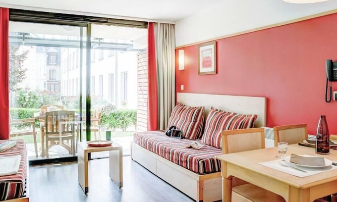 Loches Apartment | Résidence Pierre & Vacances Le Moulin des Cordeliers *** - 2-room apartment 4/5 people Standard