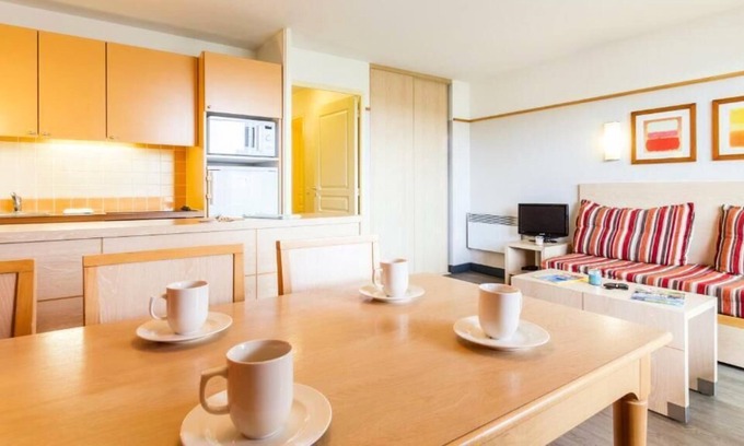 Loches Apartment | Résidence Pierre & Vacances Le Moulin des Cordeliers*** - Apartment for 6 people - 1 bedroom + 1 sleeping area - Terrace or balcony