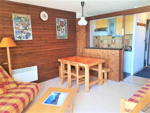 Orcieres-Merlette Apartment | Résidence Sirac A - studio cabine 4 personnes MAE-2796