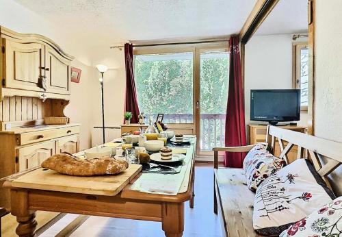 Val-d'Isere Apartment | Résidence Val D'illaz - Agréable appartement 2 pièces cabine pour 6 personnes situé à Val d'Isère, proche du centre de la station MAE-5101