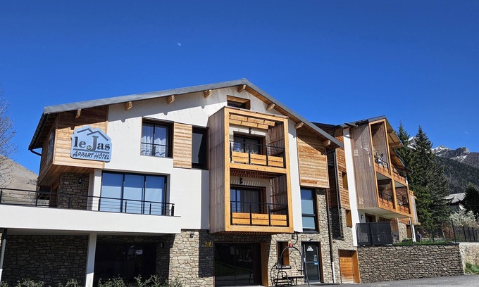 Ancelle Apartment | Résidencet3 Neuf Spendide Pied des Pistes Hiver été wc Séparé tv Chaque Chambre