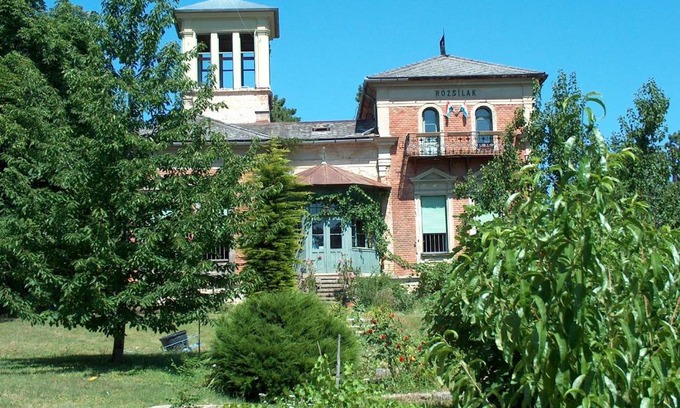 Balatonfured Villa | Rózsilak