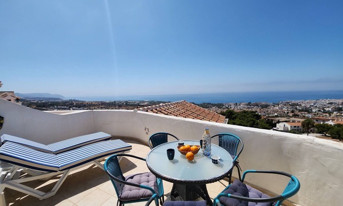 Nerja Apartment | R1370 Mandarinos 61 | sleeps 4