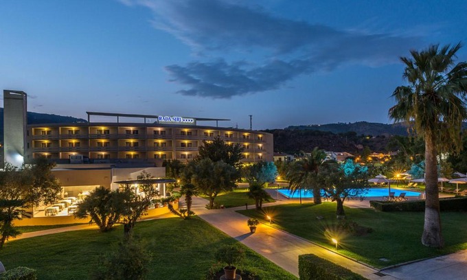 Calalunga-Pietragrande Hotel | Rada Siri