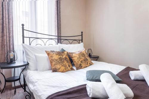 Belso-Ferencvaros Apartment | Raday Grand Deluxe Home
