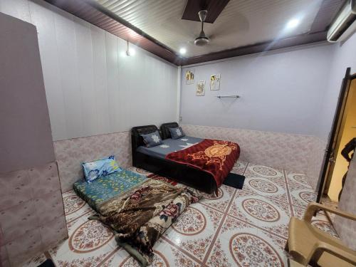 Vrindavan House | Radha Govind stays