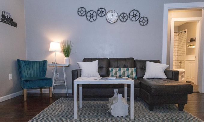 Belton House | Railway Retreat- Close to UMHB & DT - Pet Friendly