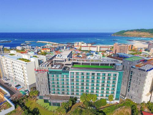 Jocheon Hotel | Ramada by Wyndham Jeju Hamdeok