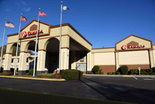 Triangle Hotel | Ramada by Wyndham Triangle/Quantico