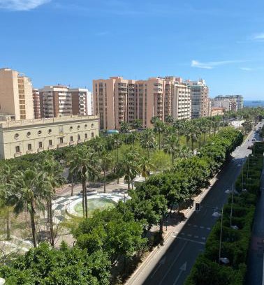 Almeria Centro Apartment | RAMBLA CENTRO - Apartamento excepcional en el corazón de Almería