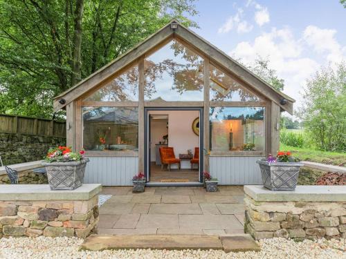Holestone Moor House | Ramblers Retreat