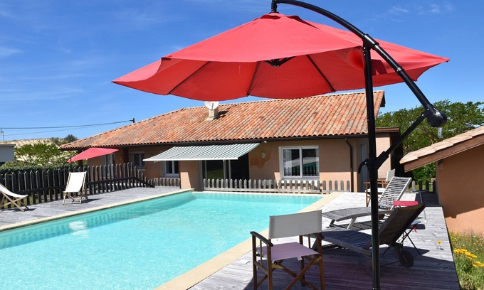 Moliets-et-Maa House | Rare: On the edge of the dune, 100m walk from the beach, house with swimming pool, sleeps 10.