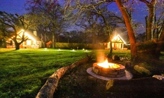 Fredericksburg Bed & Breakfast | Rarumpelpunzeldornaschenwittchen