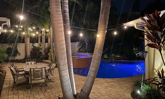 Bradenton House | Rate drop! Short stays! Close to beaches and IMG