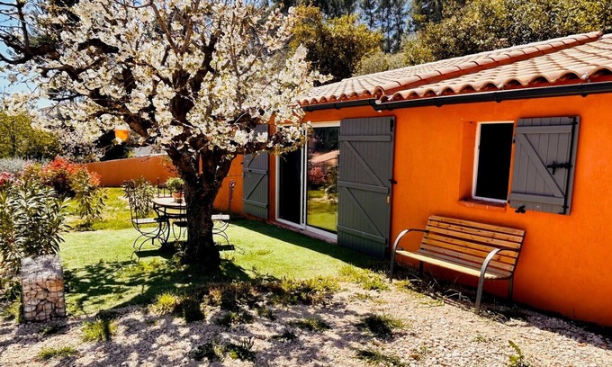 Roquevaire Villa | Ravissante Maison Provençale Entre mer et Collines