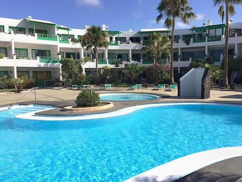 Costa Teguise Apartment | Reby Bastian Beach