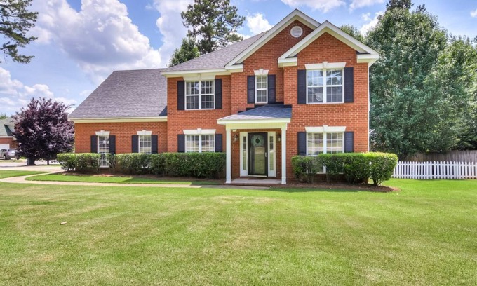 Evans House | Recently Renovated 2023 Masters Tournament Home in Evans!