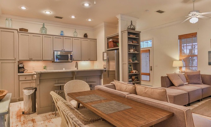 Seagrove Beach House | Recently updated, sleeps 6, Free Golf