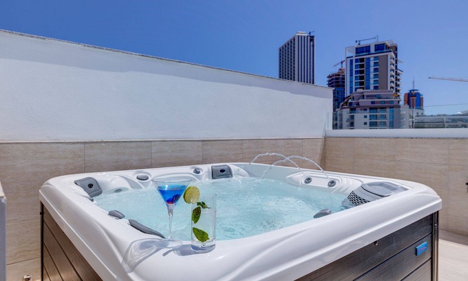 Swieqi Apartment | Red 4: Roof Top Studio Penthouse in St. Julian's