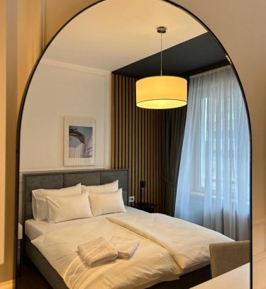 Novi Beograd Apartment | RED RIDING HOOD
