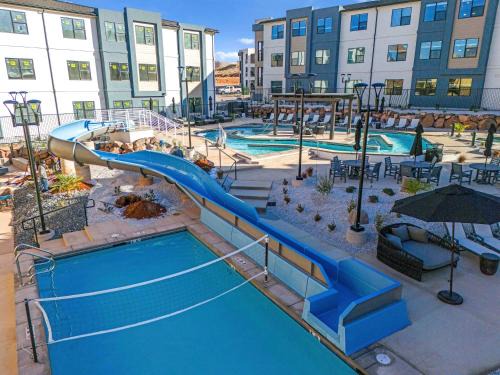 Green Springs House | Red Rock Oasis - Brand New Home 3-Bed Sleeps 10