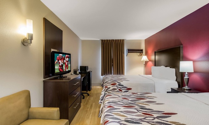 Talbot's Corner Hotel | Red Roof Inn Nashville - Music City