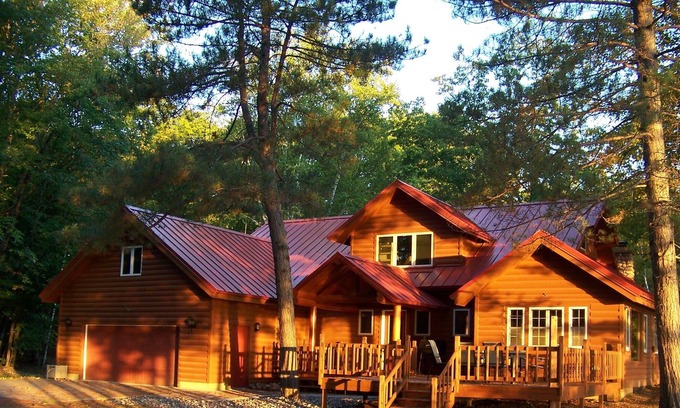 Conover House | Redpebble, a spacious upscale but classic vacation home on a crystal clear lake!