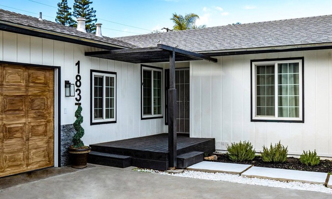 Visalia House | Redwood Villa Nirvana