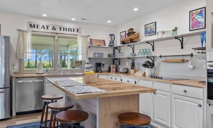 Morehead City House | Reel Nice Home