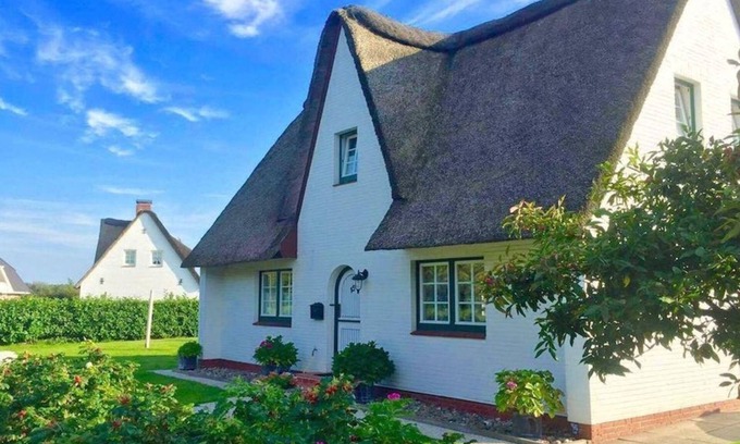 St. Peter-Ording Cottage | Reetdachhaus Lille Dröm