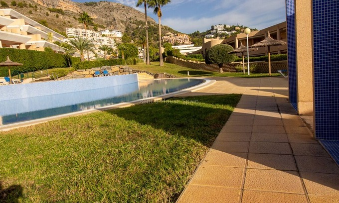Altea la Vella Apartment | Ref 137) Altea nova 3 bedroom/2 bathroom apartment/large terras on the sun