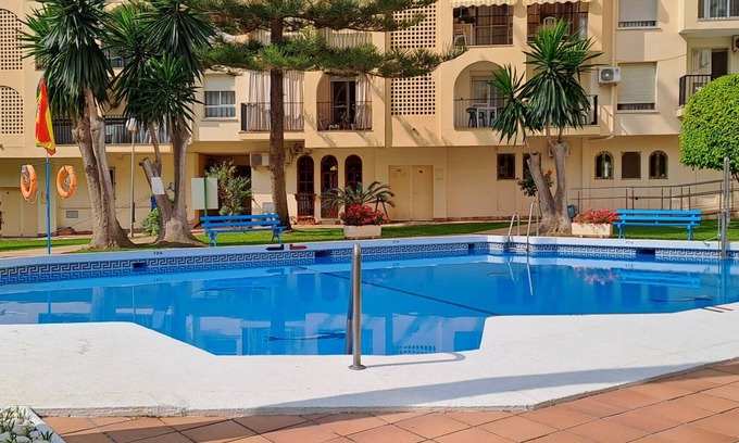 Fuengirola Apartment | Ref: 315 City apartment with pool 2 minutes from the beach