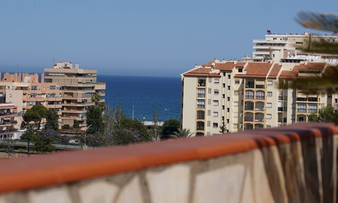 Fuengirola Apartment | Ref: 316 Stunning centric penthouse with sea views