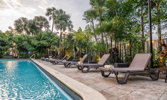 Flagami Hotel | Regency Miami Airport by Sonesta