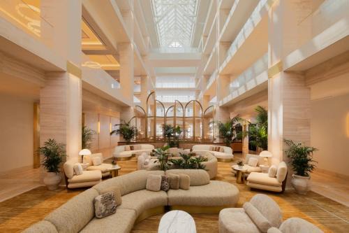 Downtown Hotel | Regent Santa Monica Beach