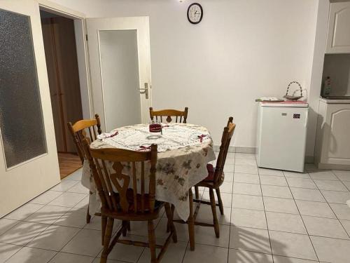 Heviz Apartment | Rehab Apartment