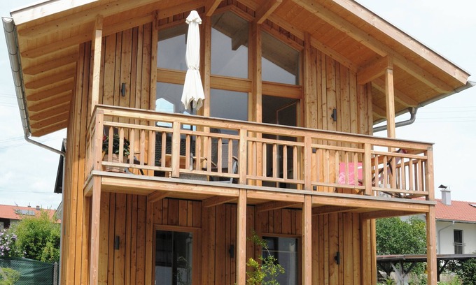 Neubeuern House | Reischl architect's house with sauna and wallbox, 90m2