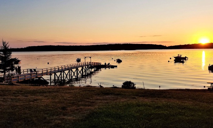 East Boothbay Condo | Relax and enjoy beautiful sunsets at Le Petit Port!